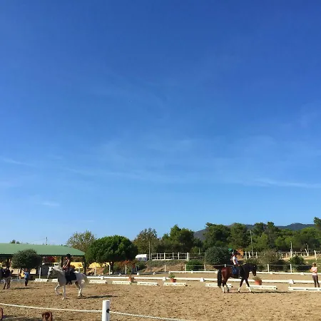 ゲストハウス Limmo Garden 3*